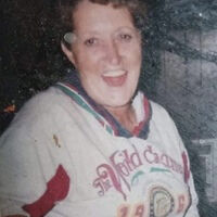 Laura Combs.jpg